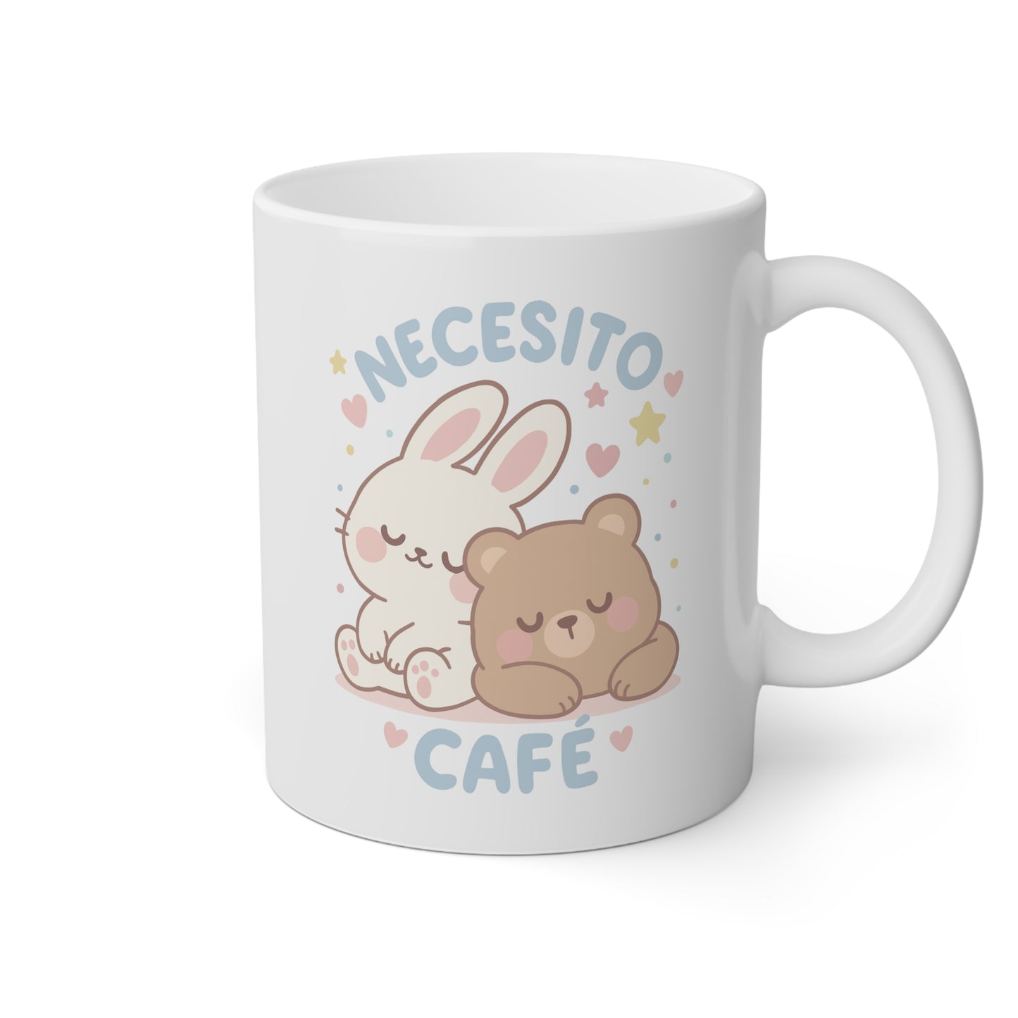 Taza blanca con animalitos y la frase necesito café