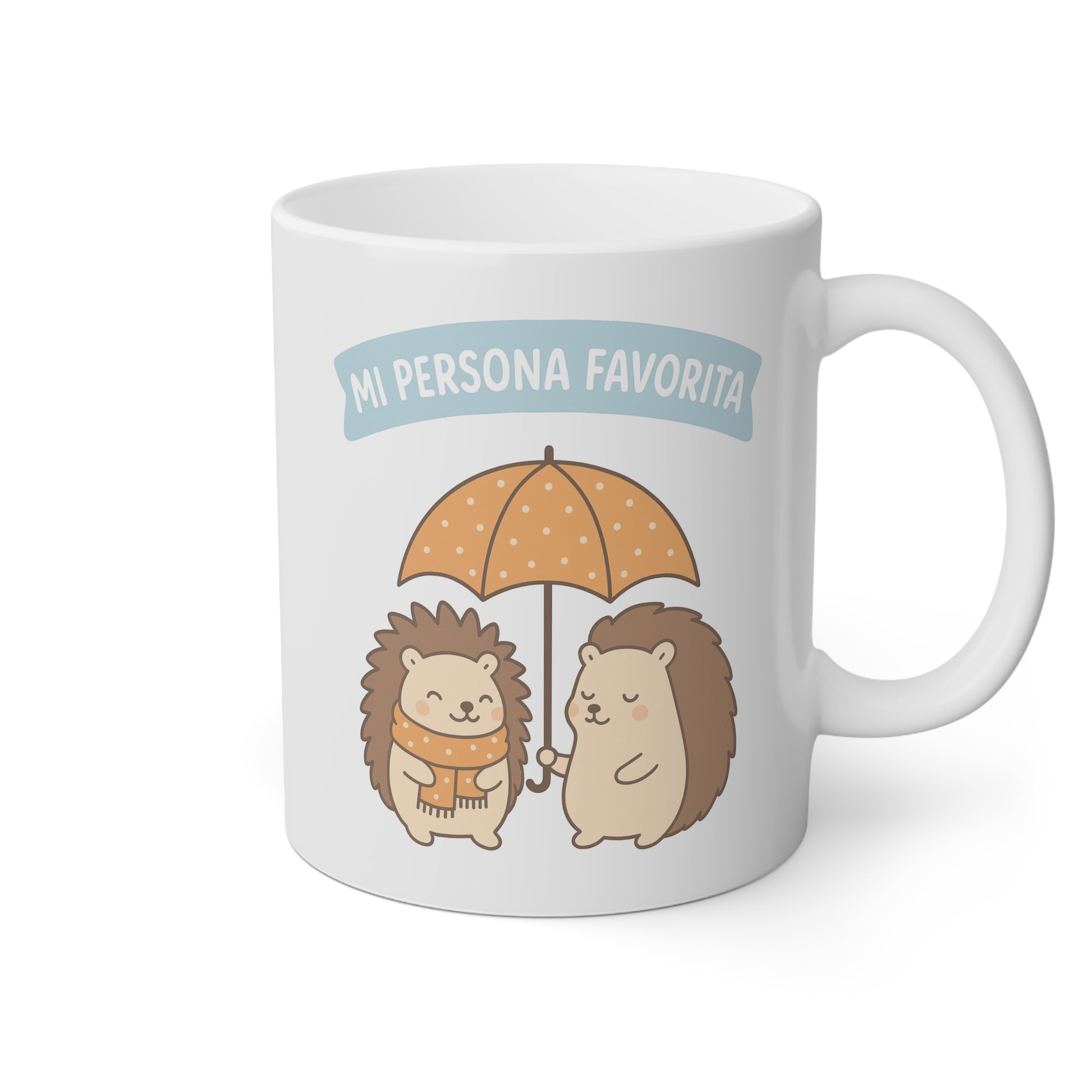 Taza blanca con dos erizos y la frase mi persona favorita