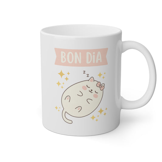Taza blanca con la frase bon dia y una gatita durmiendo