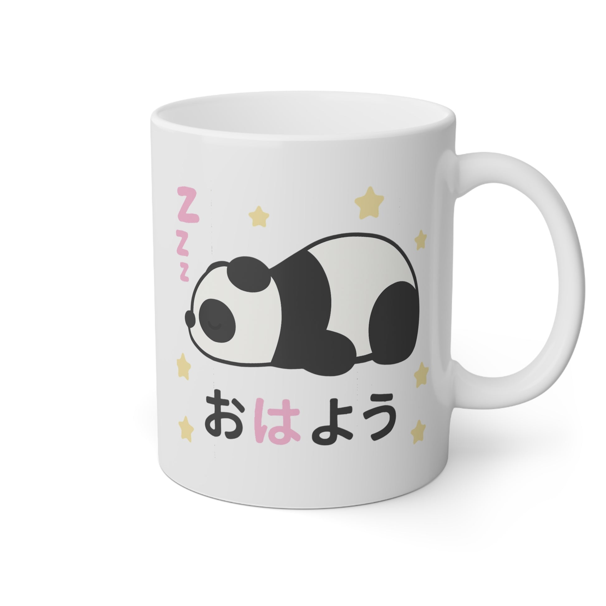 Taza blanca con un oso panda durmiendo y la frase buenos días en japonés