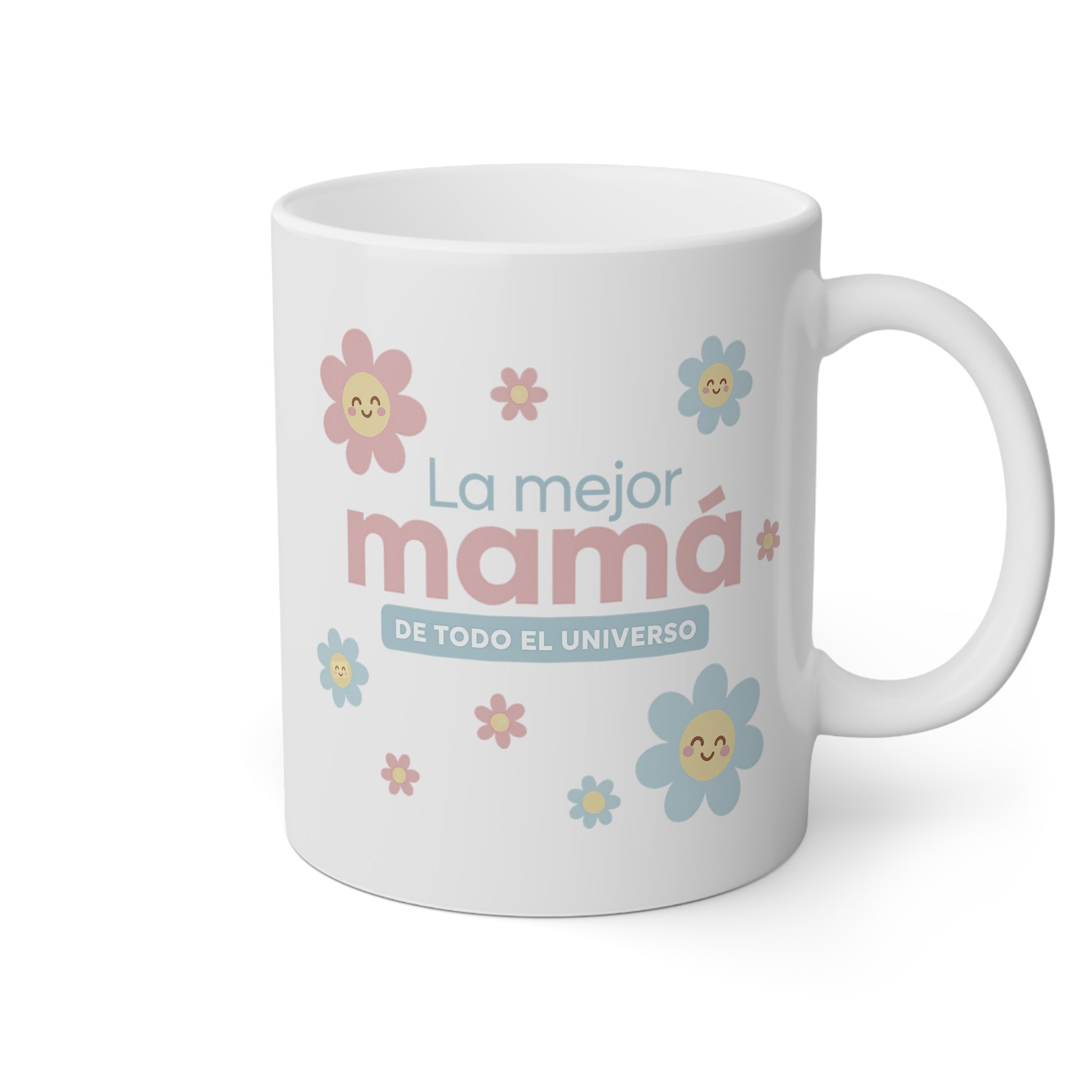 Taza blanca con flores y la frase la mejor mamá de todo el universo