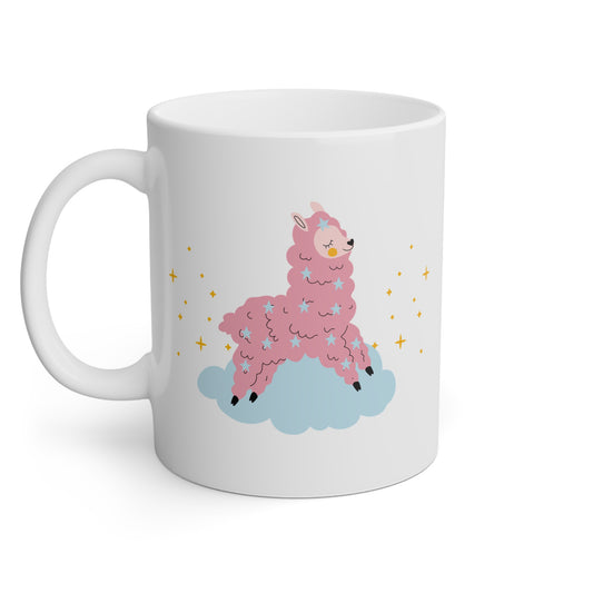 Taza blanca con una oveja flotando por el cielo